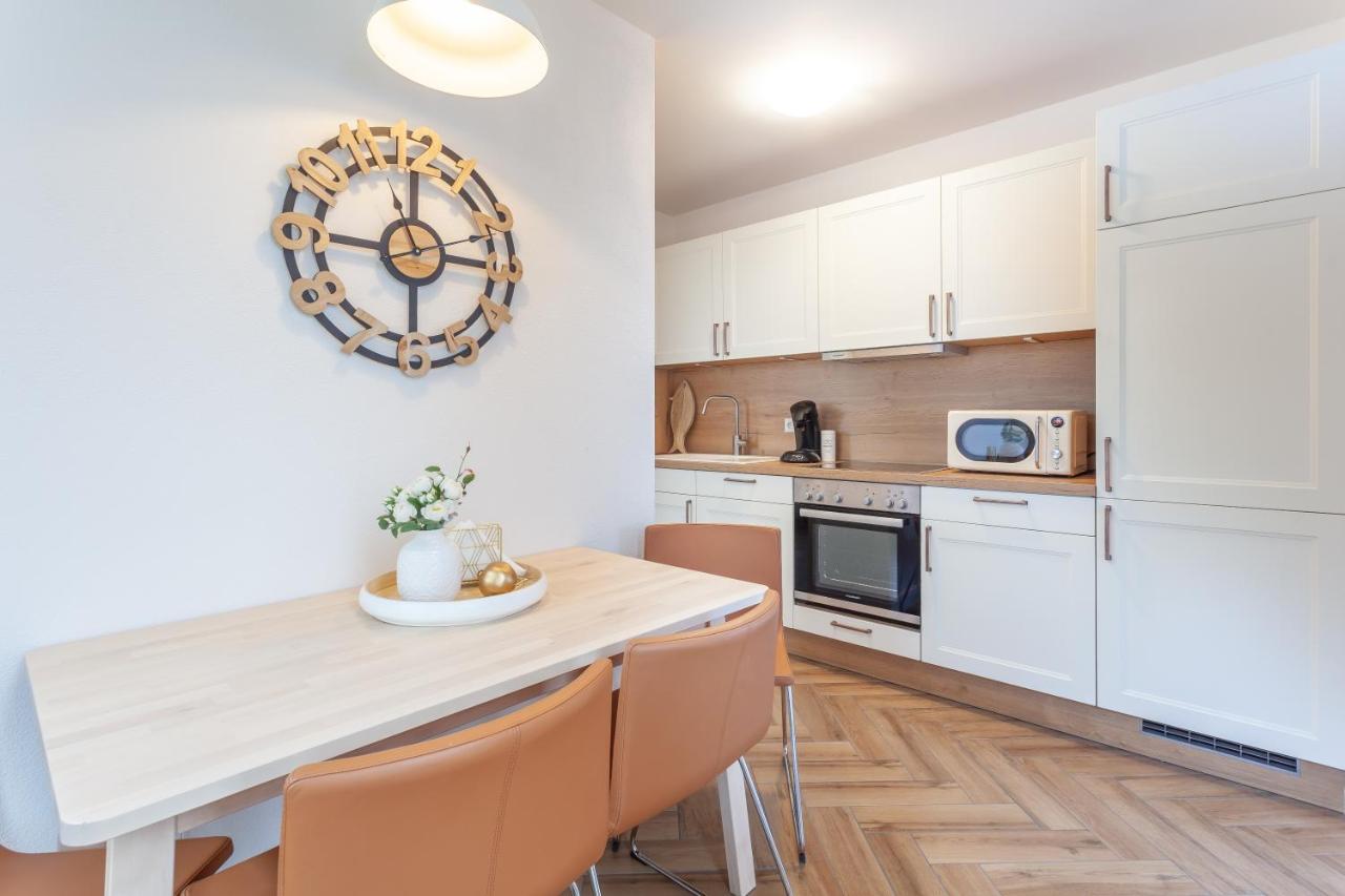 Kapitaenshaus Sellin Mit Sauna Und Kamin Exterior foto